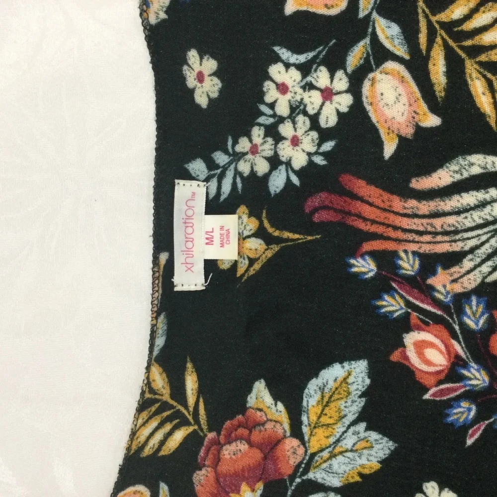 Xhilaration Floral Kimono Wrap - Black and Red